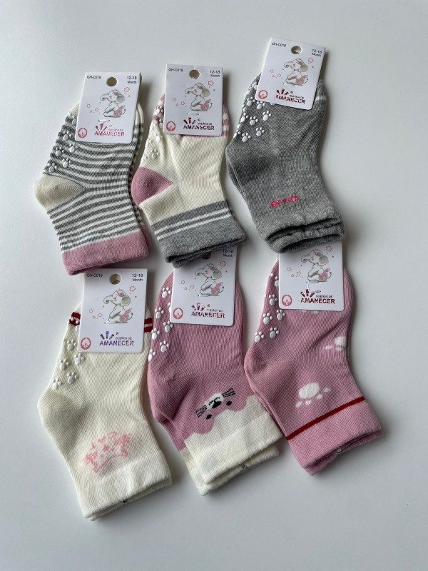Producto - Medias antideslizante de bebas - COD 450