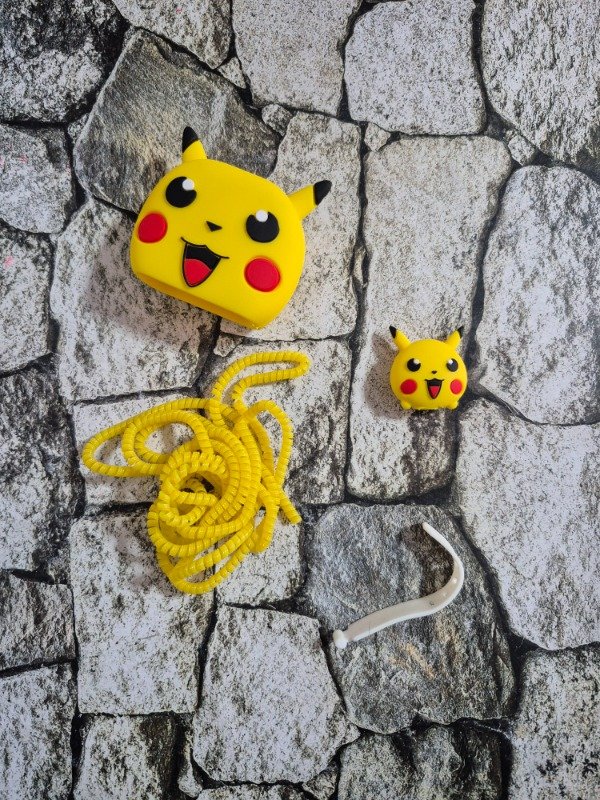 Producto - Funda cargador 20W Pikachu