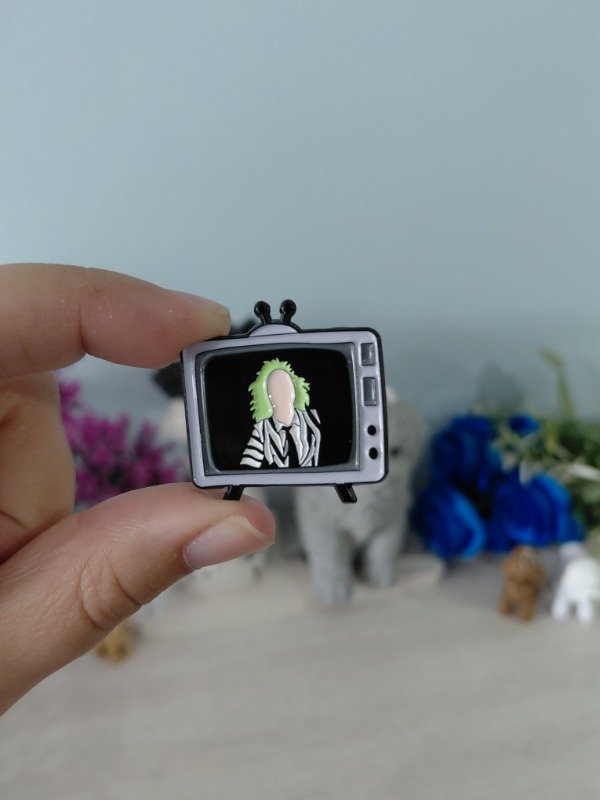 Producto - Pin metalizado - TV "Beetlejuice" #1783