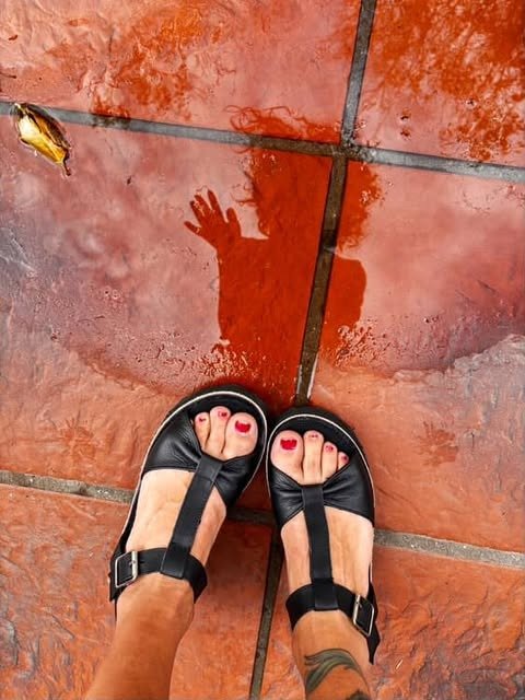 Producto - Sandalias de Cuero Negras