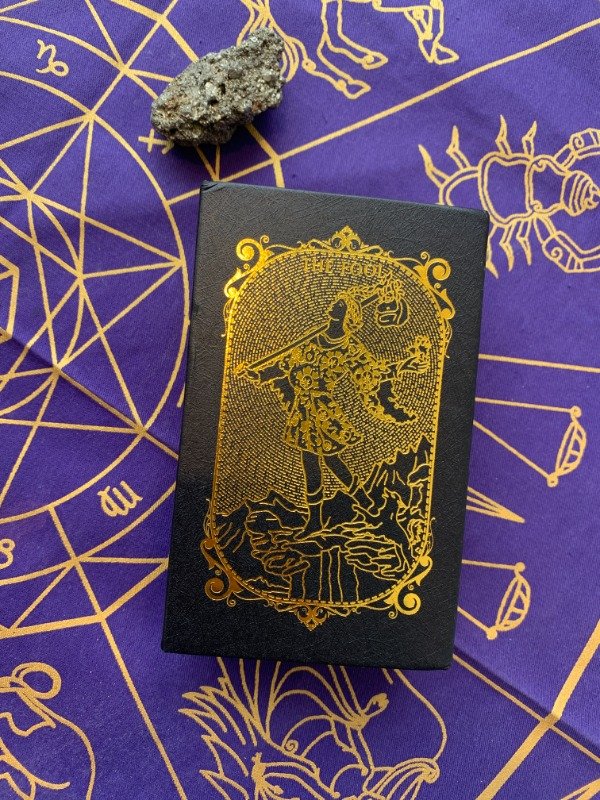 Producto - GOLD FOIL TAROT - MAZO DE TAROT RIDER WAITE SMITH - FULL COLOR ORO