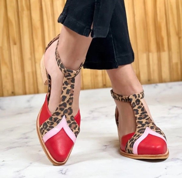 Producto - ART ASIA - Leopardo y Rojo