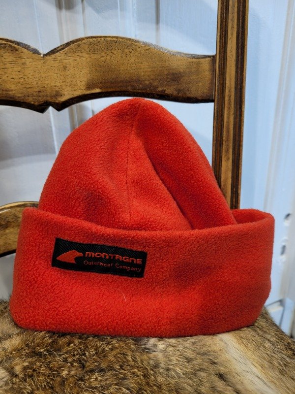 Producto - Gorro MONTAGNE polar colorado-PRECIO: 10x - 0