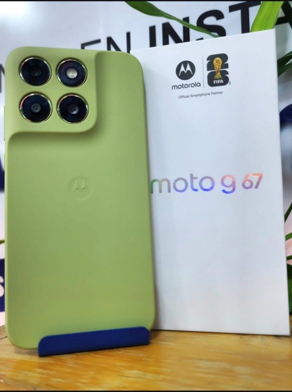 Producto - Motorola Moto G67