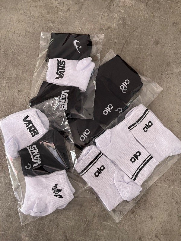 Producto - Medias Multimarcas caña 3/4 (POR DOCENA)