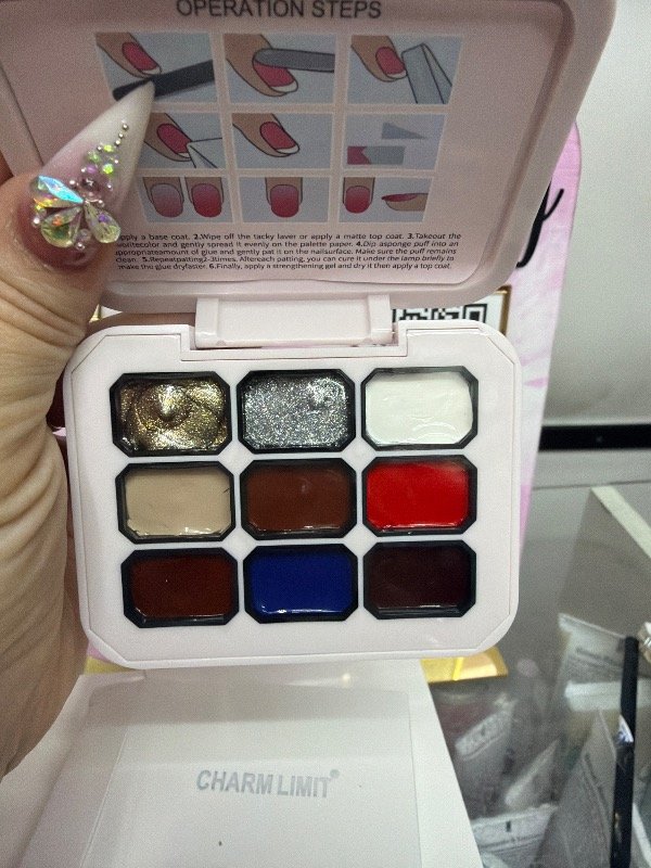 Producto - Paleta de esmalte solido charm limit incluye brillo dorado y plateado N15