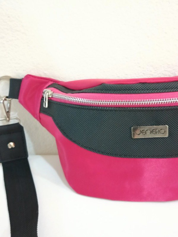 Producto - RIÑONERA VERO BERLIN FUCSIA