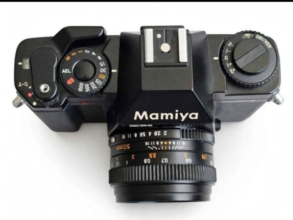 Producto - Camara Mamiya ZM con lente 50mm F2 - 1