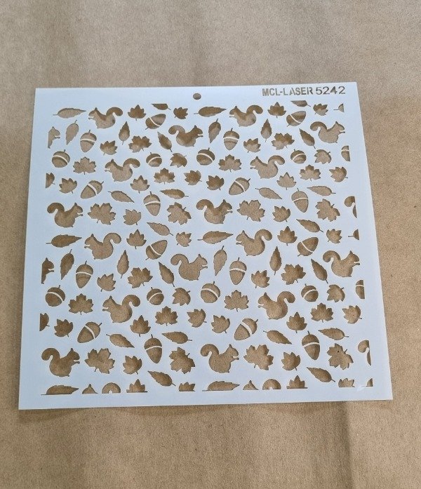 Producto - St 5242 de 20x20 cm Stencil Fondo Ardillas