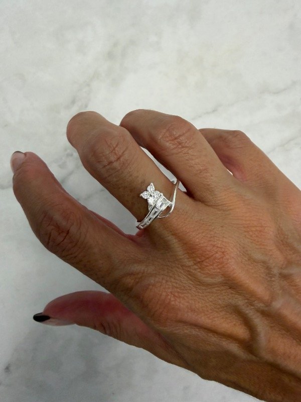 Producto - Anillo Flor Cúbic 2