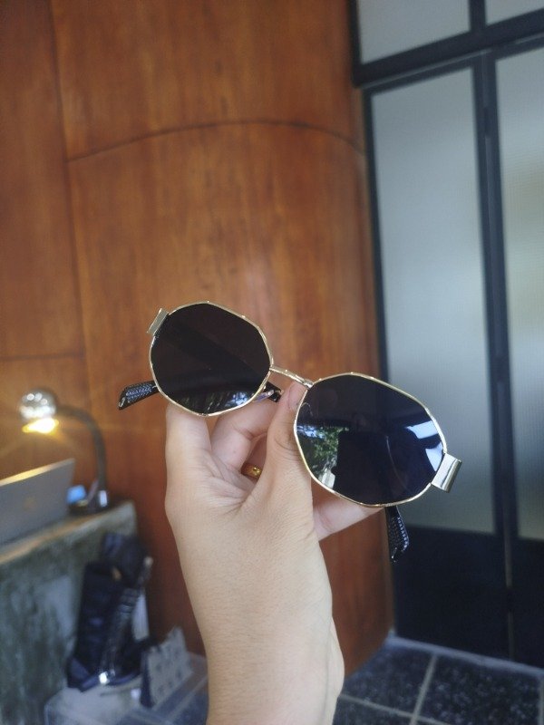 Producto - Anteojos #15 Negro y dorado