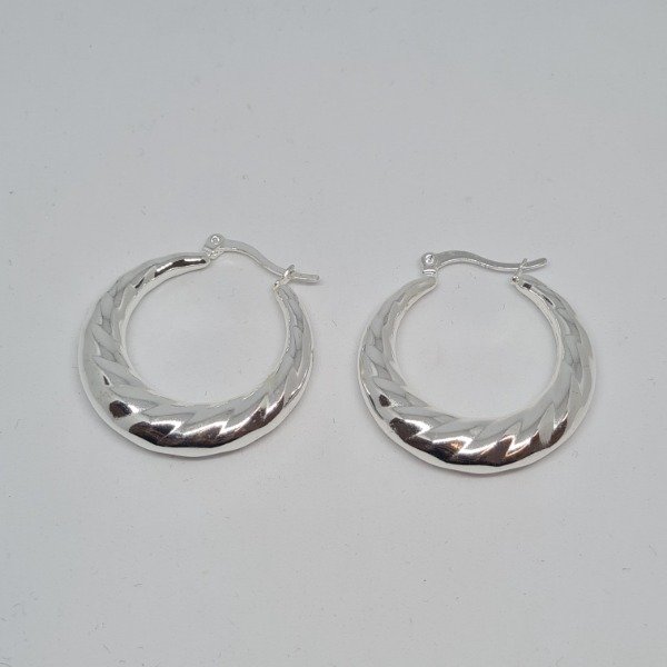Producto - Aro plateado argolla texturada 33mm