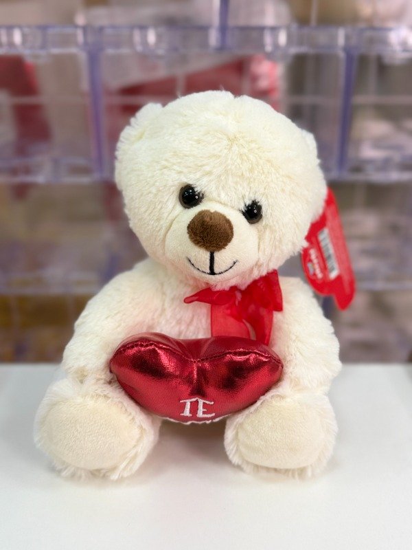 Producto - Peluche osito con corazón te amo