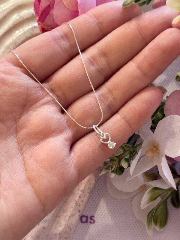 Producto - Conjunto corazón mini con circonias