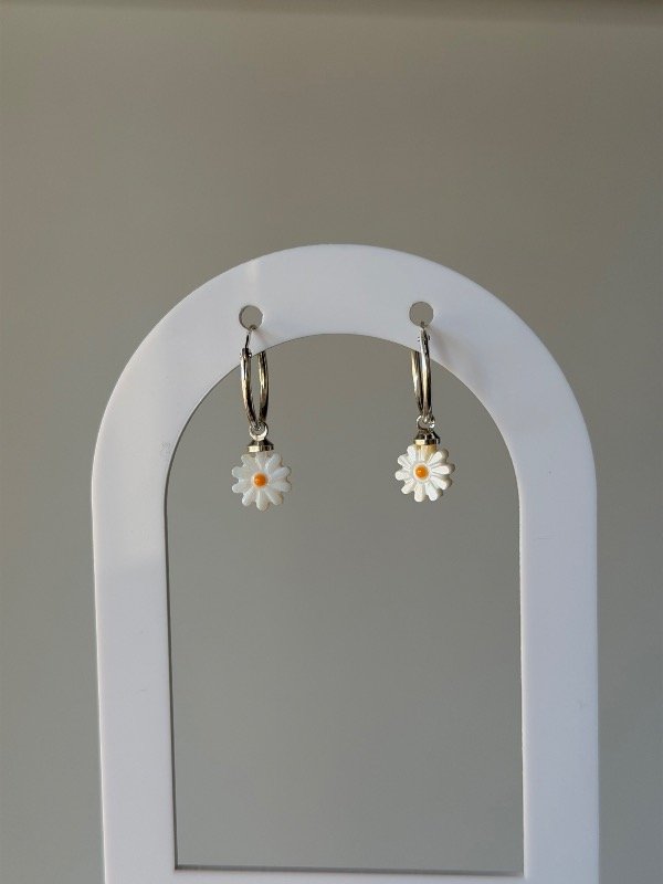 Producto - Argollitas dije margarita 1.3 cm
