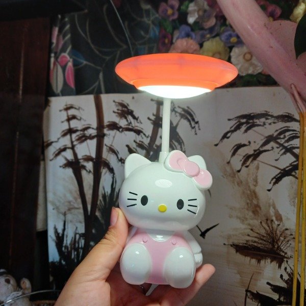 Producto - Lámpara de escritorio Hello kitty