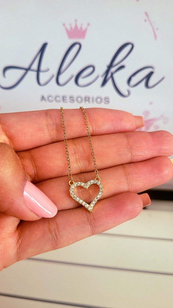Producto - Gargantilla corazón con strass de acero dorado