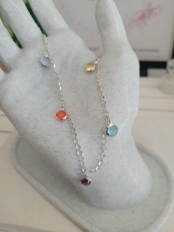 Producto - Collar con dijes de colores de acero blanco - 2