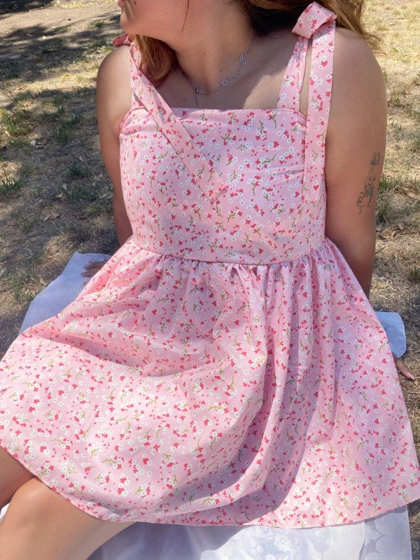 Producto - Vestido Marlene Floreado Rosa