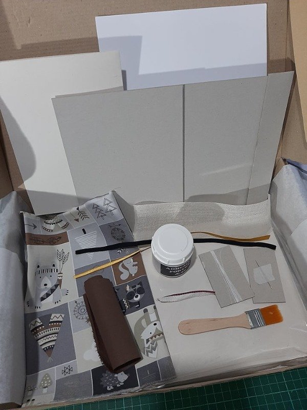 Producto - kit de materiales Mi PRIMER CUADERNO CARTONÉ