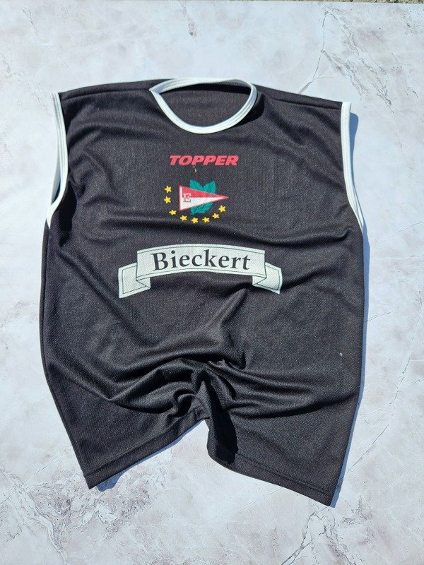 Producto - Musculosa Entrenamiento Estudiantes