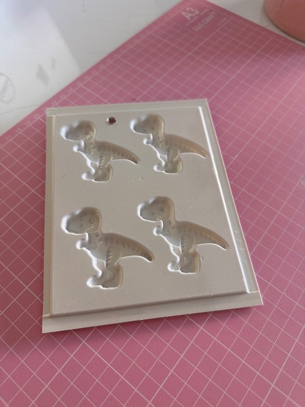 Producto - Placa dinos