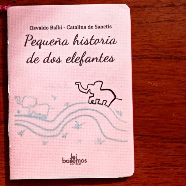 Producto - Pequeña historia de dos elefantes