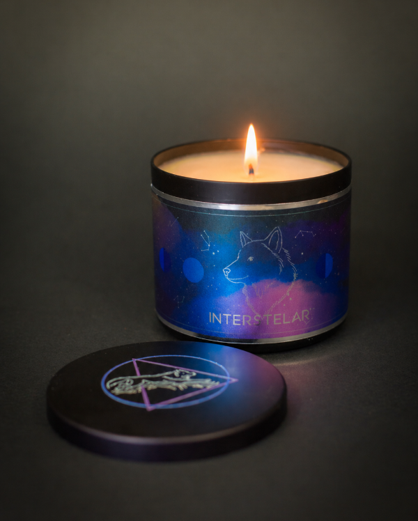 Producto - Vela Aromática "Lobo Interstelar" lata negra
