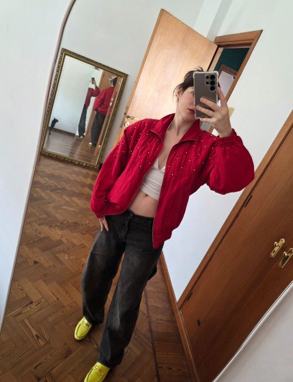 Campera de seda roja — imagen 3