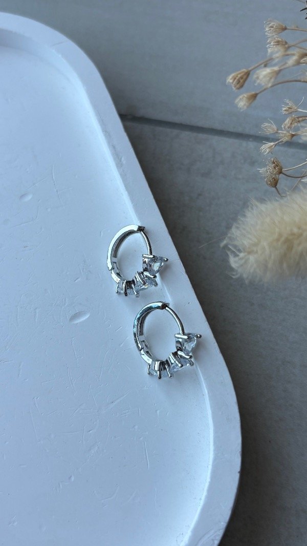 Producto - Argollitas de acero corazón strass