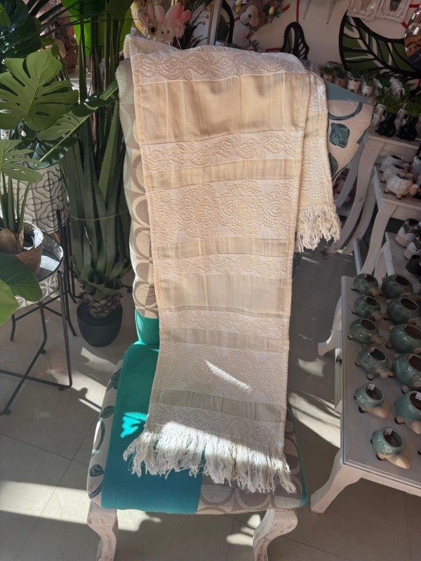 Producto - Camino de mesa India 1,75 mts (Efectivo: 27.920)