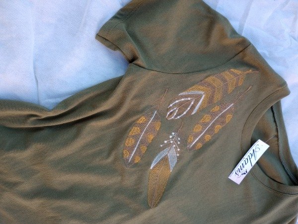 Producto - REMERA CLOE ALGODÓN BORDADA TALLE 2