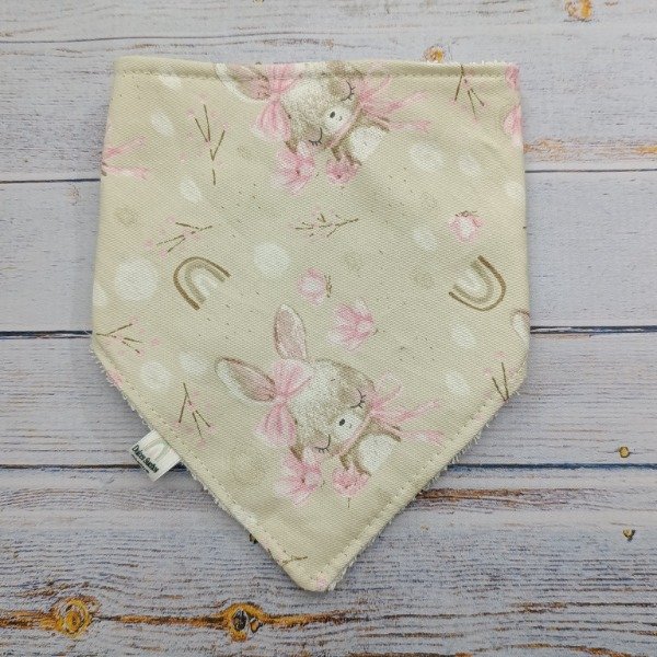 Producto - BABERO BANDANA - Bunny rosa