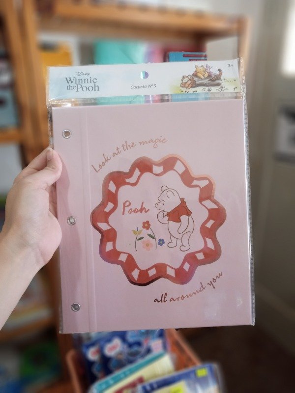 Producto - Carpeta escolar Ezco N3 Winnie The Pooh Look at The magic 2