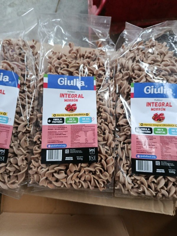 Producto - fideos integrales Fusilli de morrón, Giulia, x 400grs