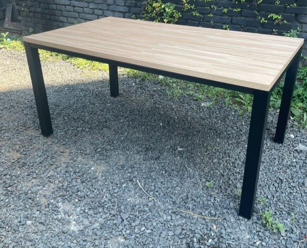 Producto - Mesa Robusta