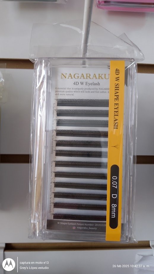 Producto - pestañas nagaraku 4D