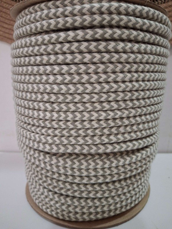 Producto - Cordón algodón trenzado 7mm ZIGZAG GRIS CEMENTO Y CRUDO 100mts