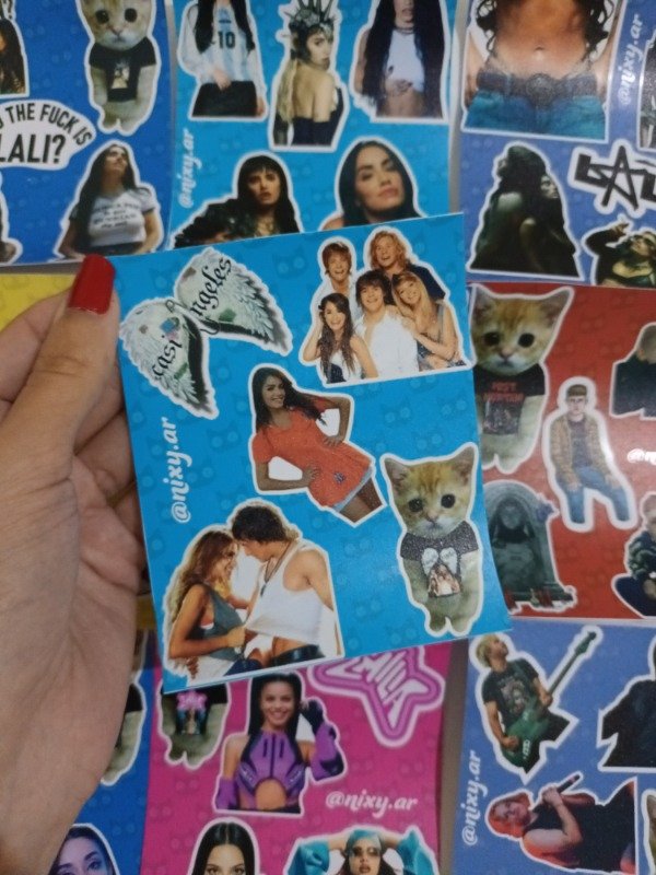 Producto - Plancha de stickers Casi Angeles