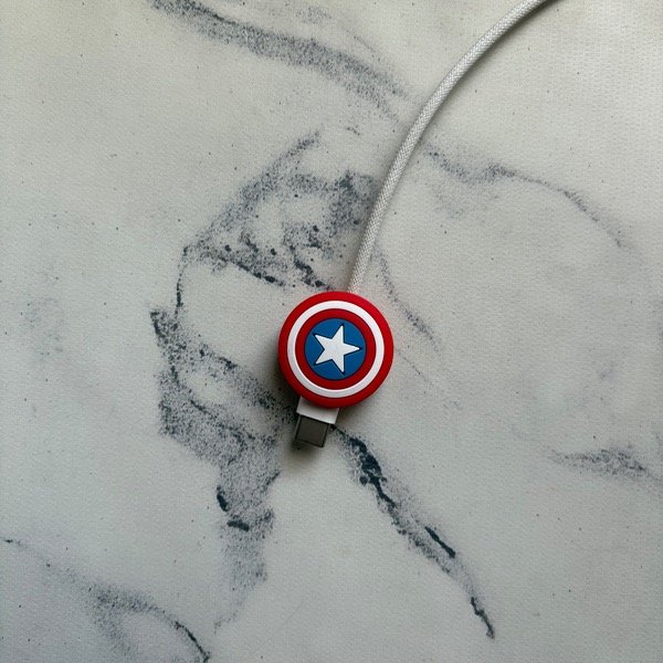 Producto - Come cable capitán América