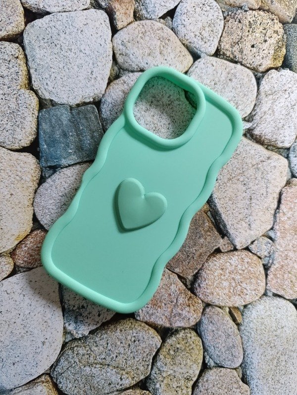 Producto - Funda silicone Nube corazón iPhone 16 Pro verde agua