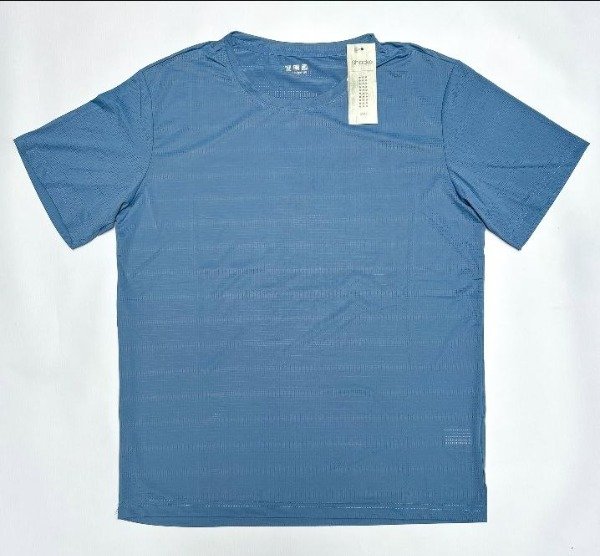 Producto - Remera dry fit Shade azulino