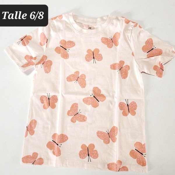 Remera manga corta HyM talle 6/8 mariposa rosa