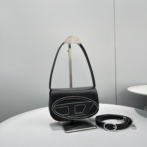 Producto - Cartera Diesel premium NEGRA