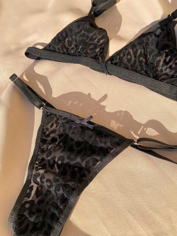 Producto - Set triangulito microtul y terciopelo