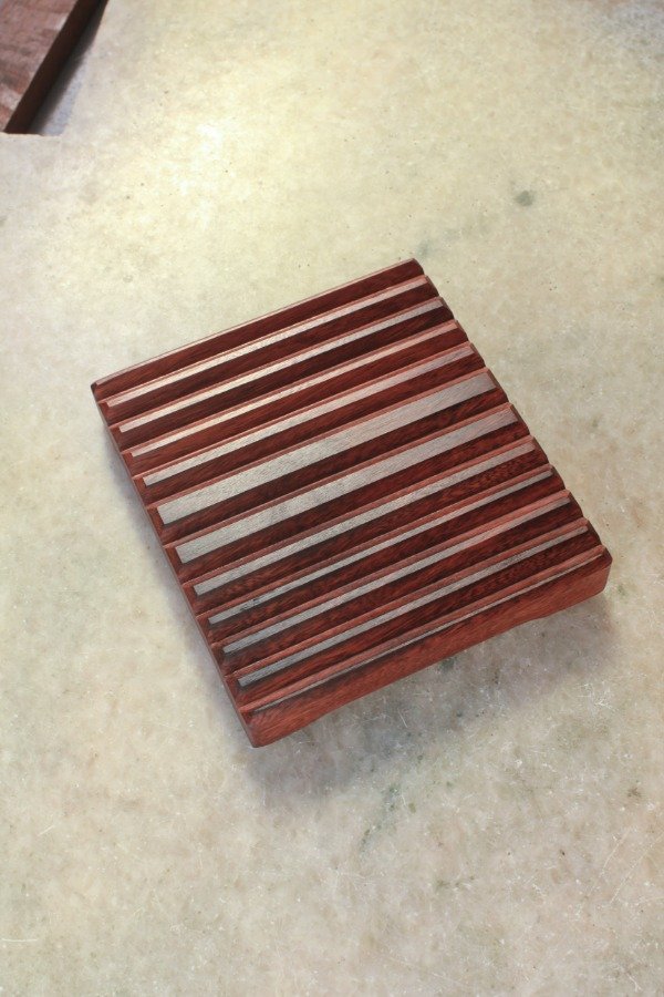 Producto - Tostadera individual de anchico 15x16cm