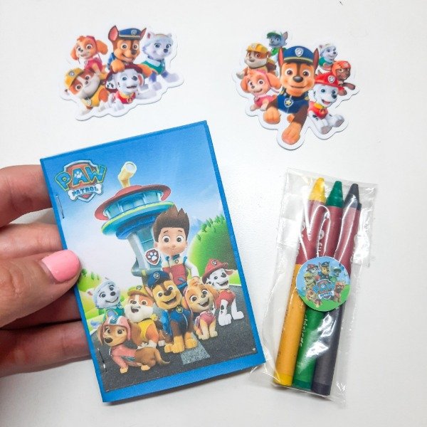 Producto - libro con crayones Paw patrol