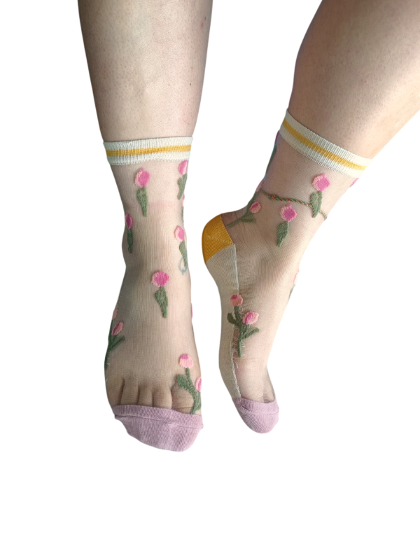 Producto - MEDIAS IMPORTADAS DE TUL BORDADO / tulipanes Nat/mz