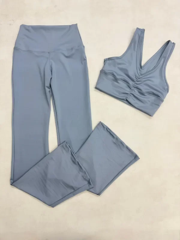 Producto - SET PILATES CELESTE GRISACEO