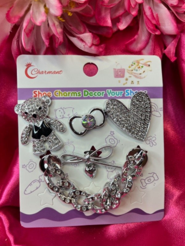 Producto - Pin oso y corazón